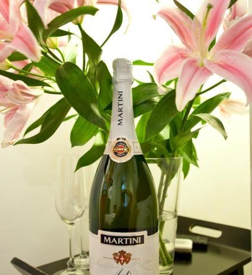 تختخواب و صبحانه Ubaldi Best House