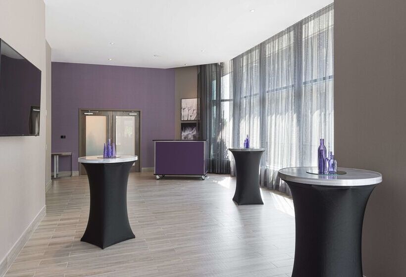 فندق Homewood Suites By Hilton Ottawa Downtown