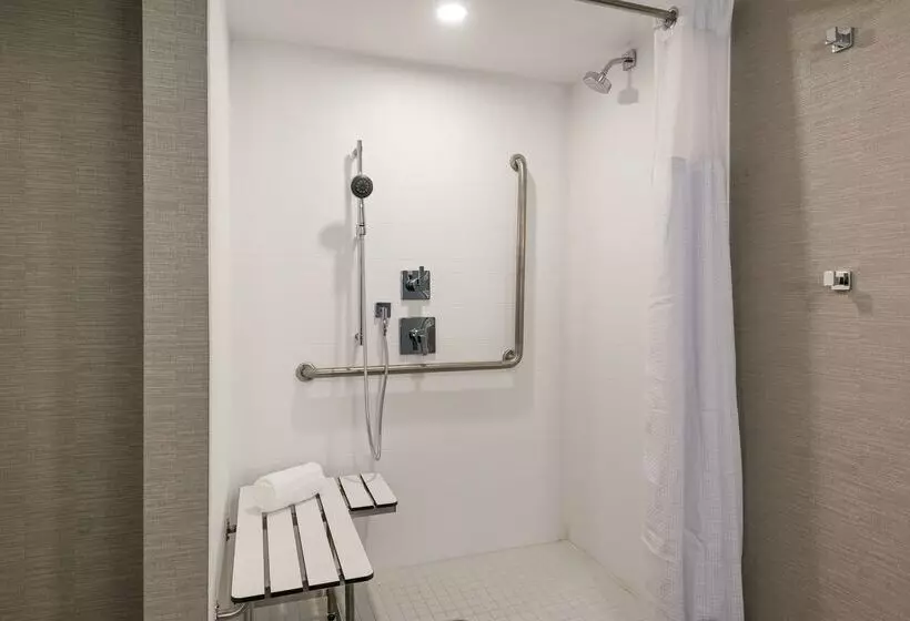 ホテル Homewood Suites By Hilton Ottawa Downtown