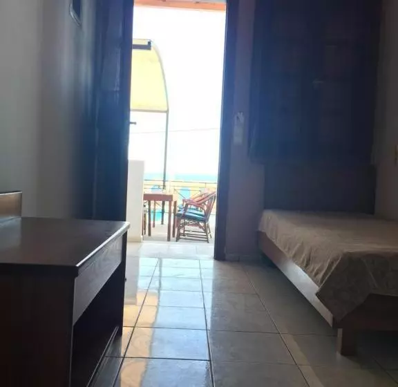 Hotel Litsa Efi