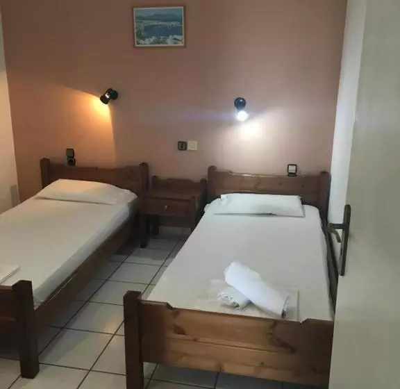 Hotel Litsa Efi