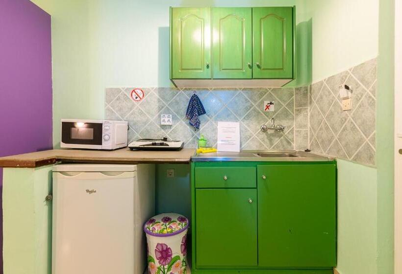 Отель Ni Mar Studios & Apartments