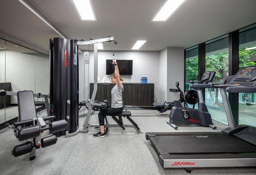 Отель Quest Newquay