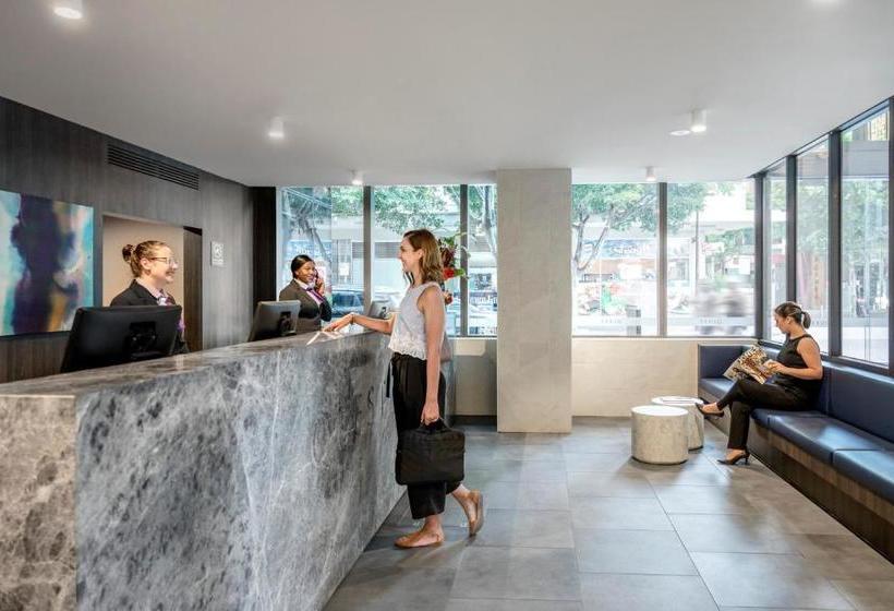 Отель Quest Newquay