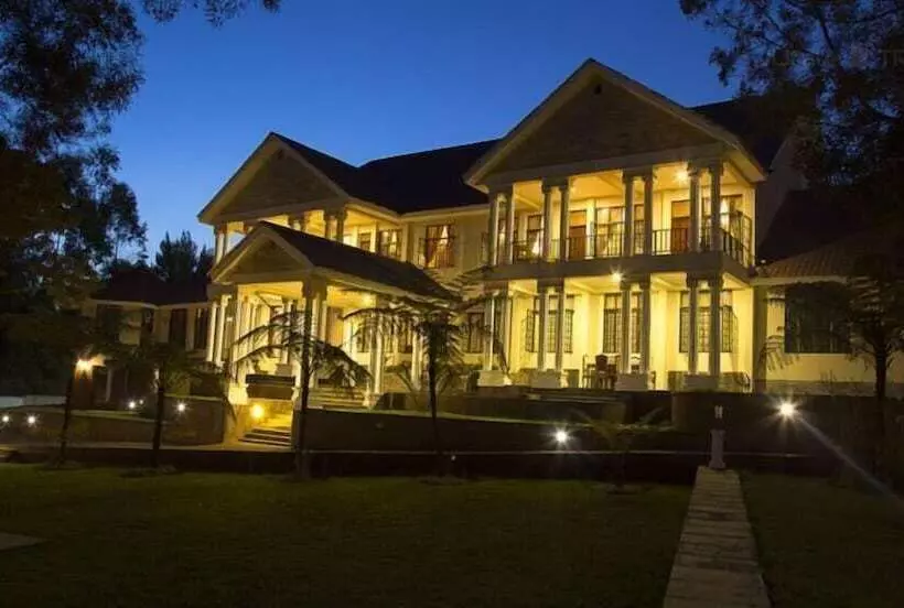 هتل Salinero Millie Lodge