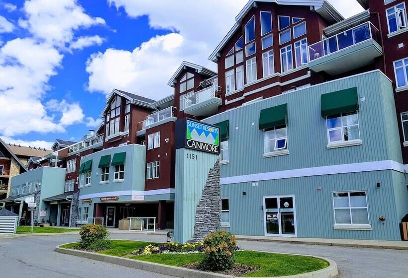 Szálloda Sunset Resorts Canmore And Spa