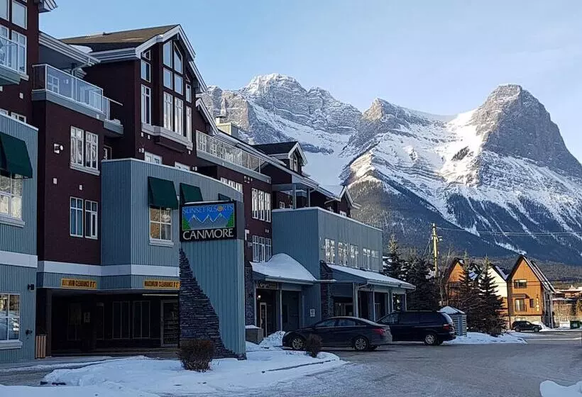 Hotelli Sunset Resorts Canmore And Spa