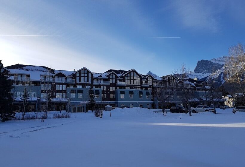 Szálloda Sunset Resorts Canmore And Spa