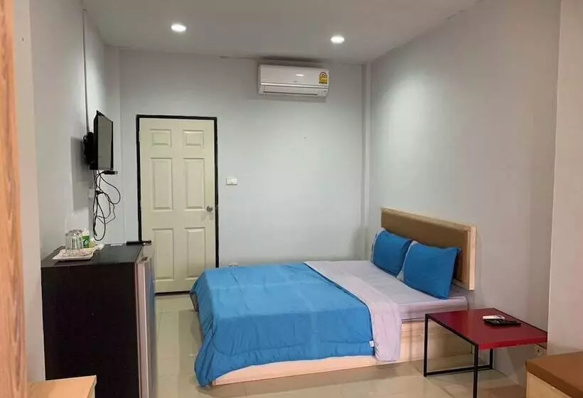 Rayonghouse Resort