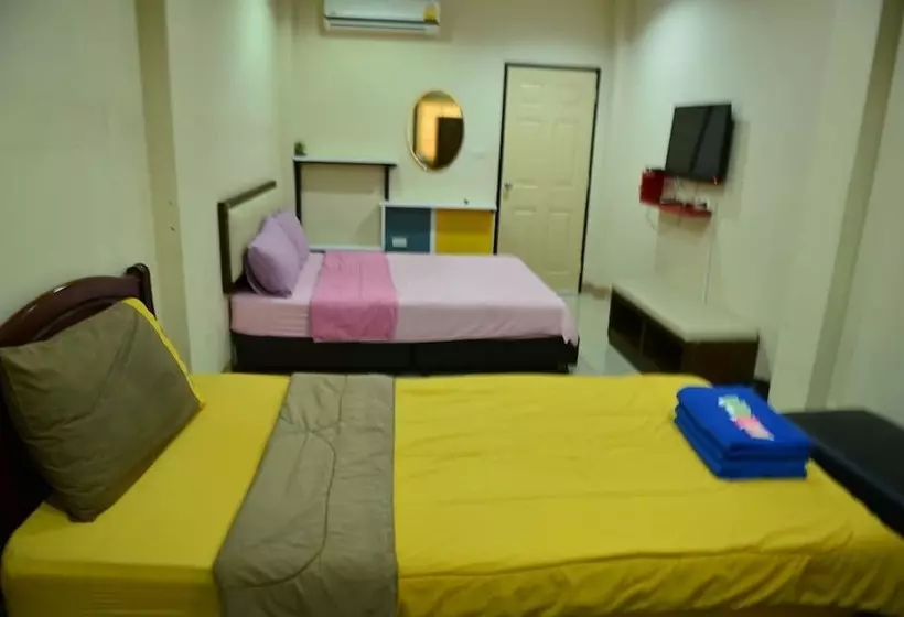 Rayonghouse Resort