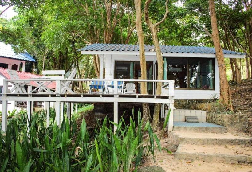 Resort Sangthain Hills