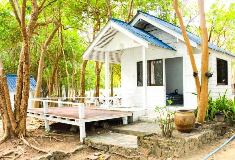 Resort Sangthain Hills