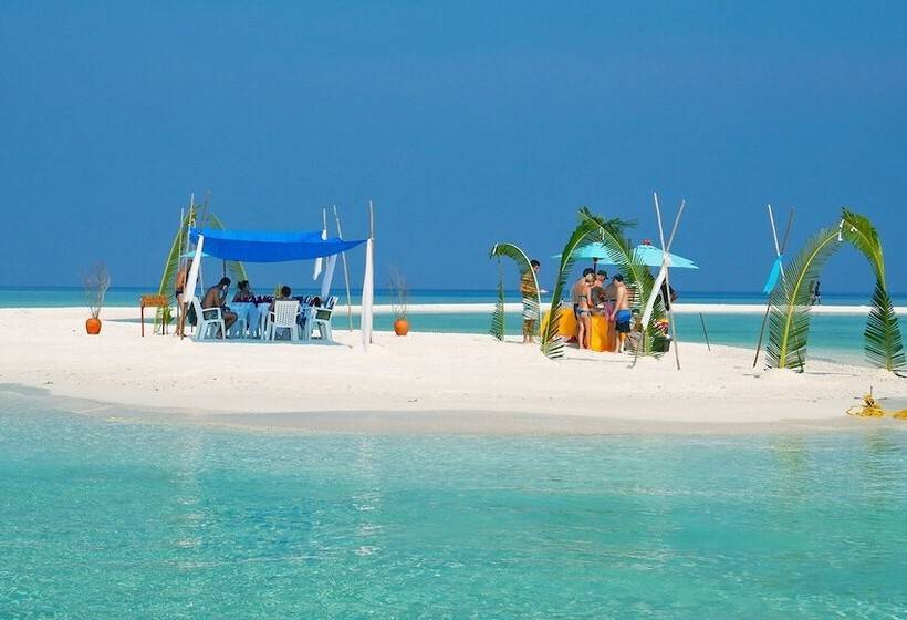 Hostal Plumeria Maldives