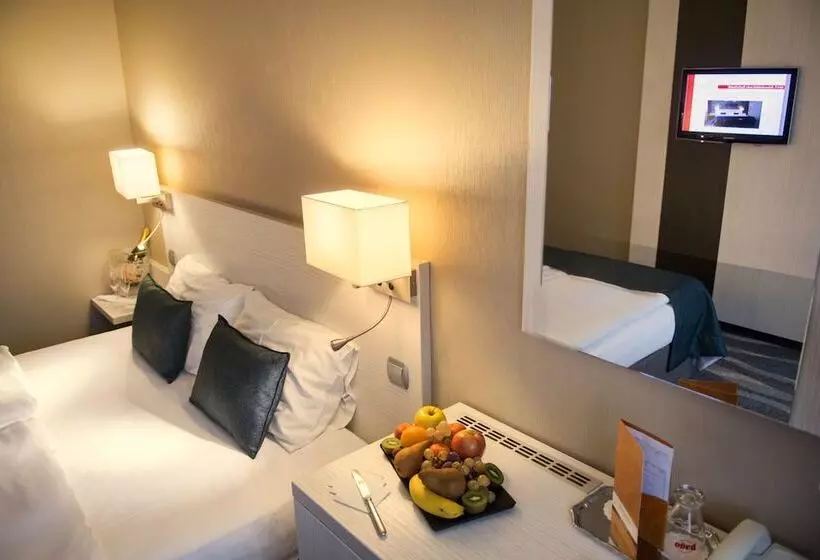 ホテル Azur Siofok