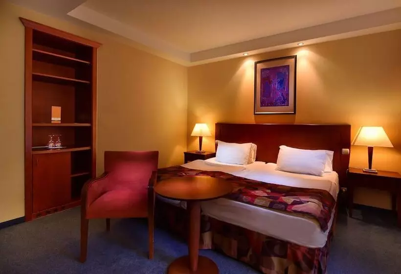 ホテル Azur Siofok