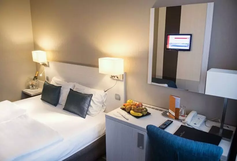 ホテル Azur Siofok