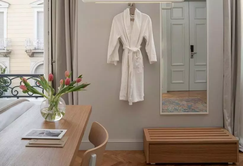 Hotelli Cocomat Athens Jumelle