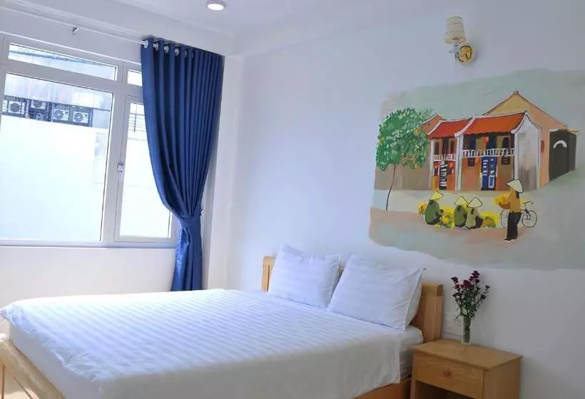 هتل Lala Hostel