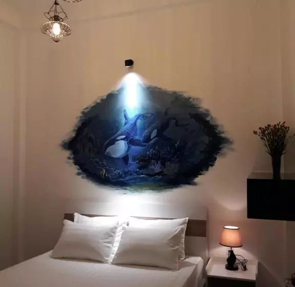 هتل Lala Hostel
