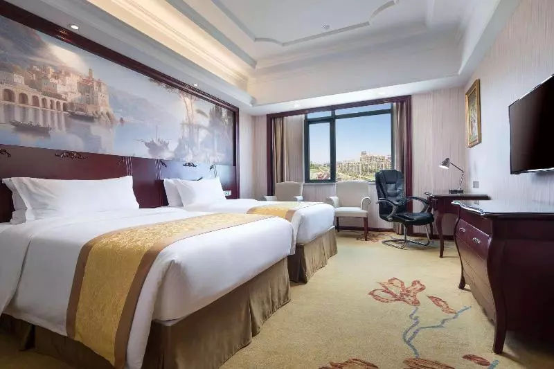هتل Ramada Encore By Wyndham Shanghai South