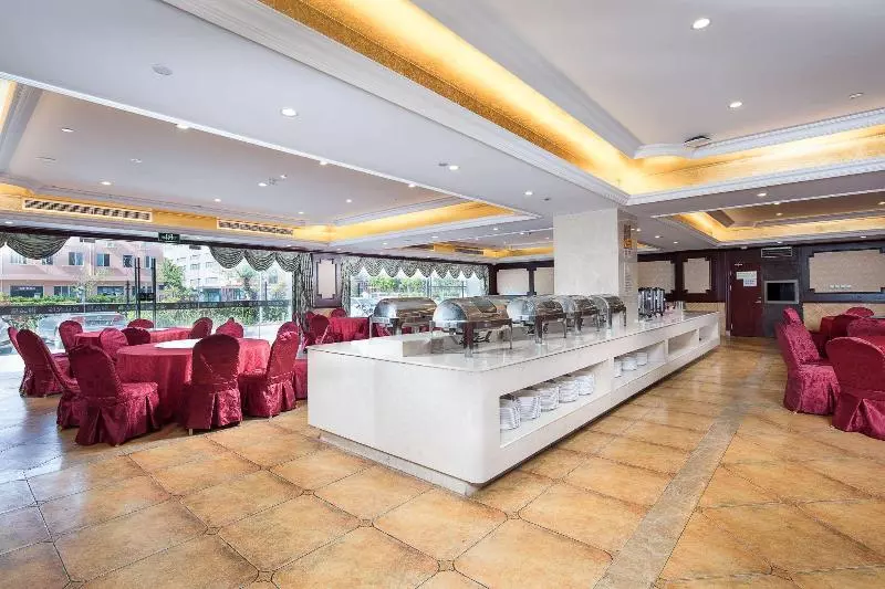 هتل Ramada Encore By Wyndham Shanghai South