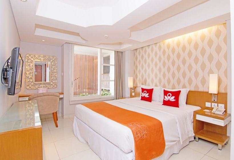 בית מלון כפרי Zen Rooms Kuta Sunset Road