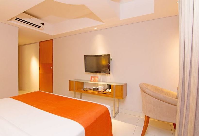 בית מלון כפרי Zen Rooms Kuta Sunset Road