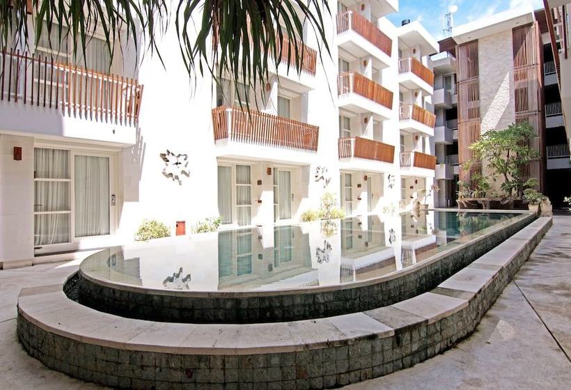 בית מלון כפרי Zen Rooms Kuta Sunset Road