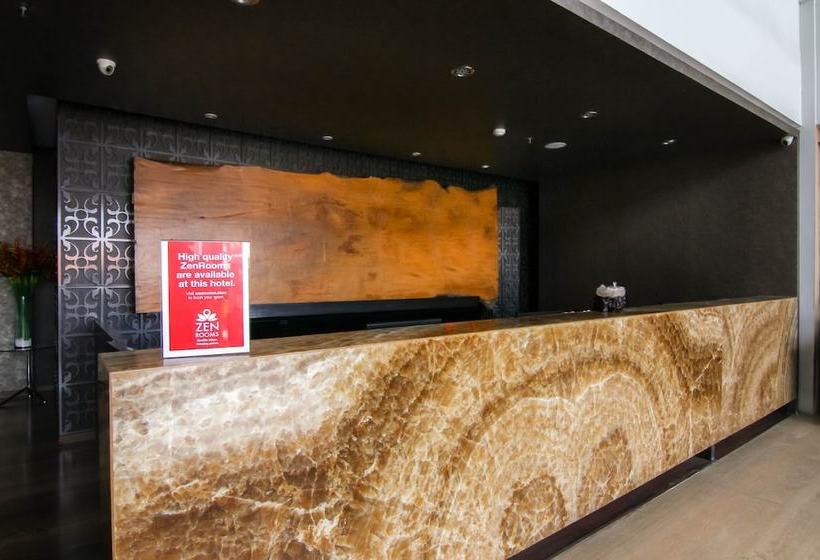 בית מלון כפרי Zenrooms Cengkareng