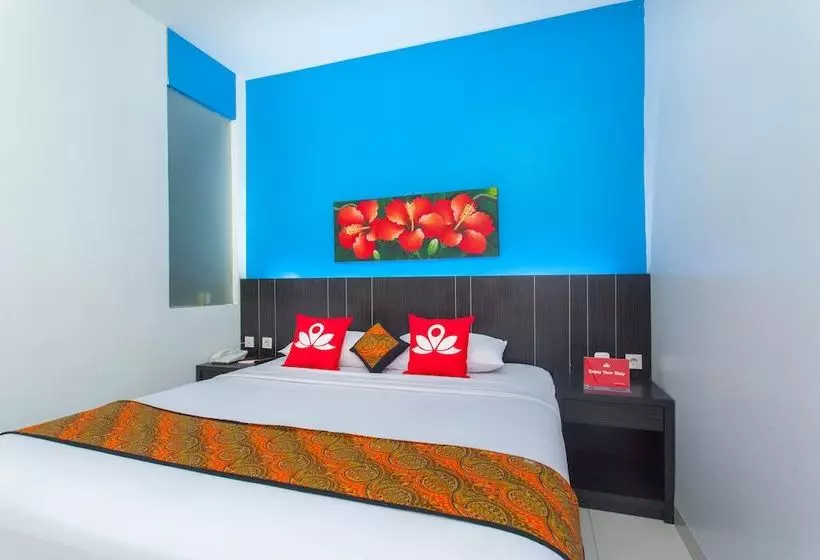هتل Zenrooms Cengkareng