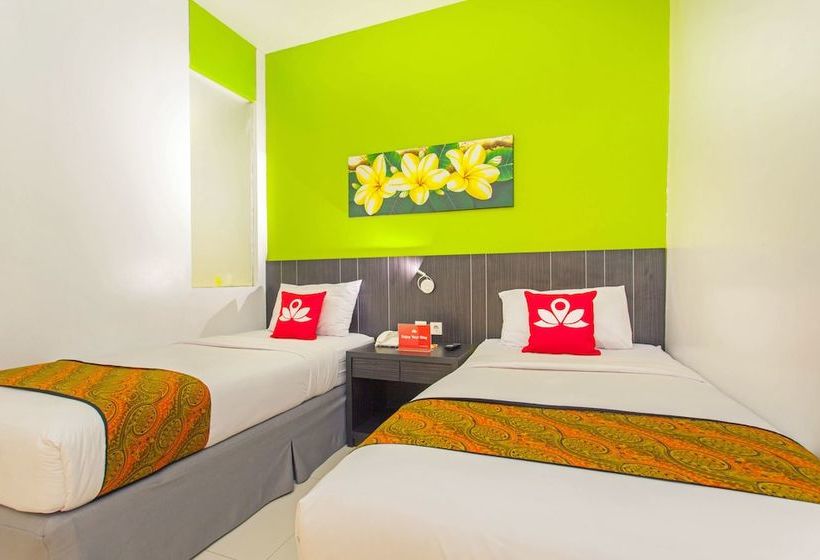 בית מלון כפרי Zenrooms Cengkareng
