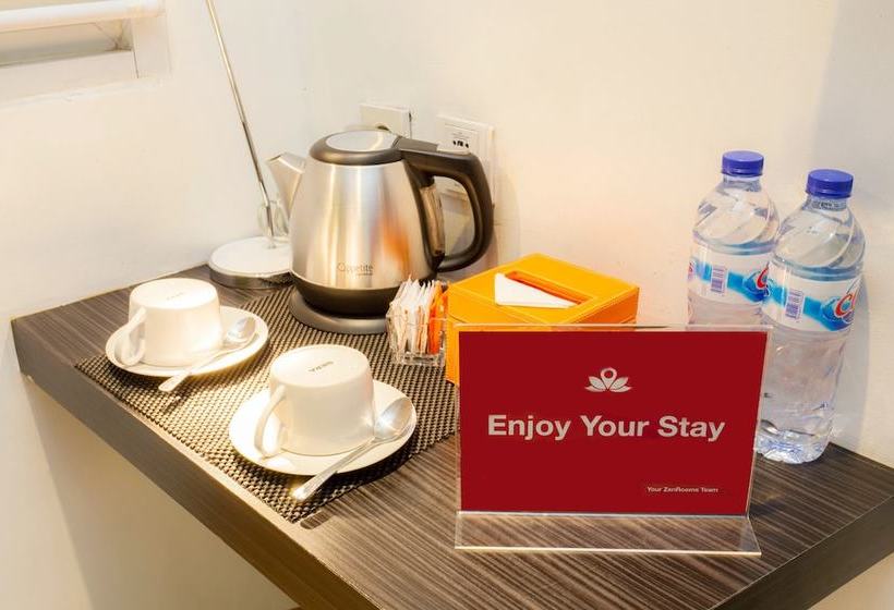 בית מלון כפרי Zenrooms Cengkareng