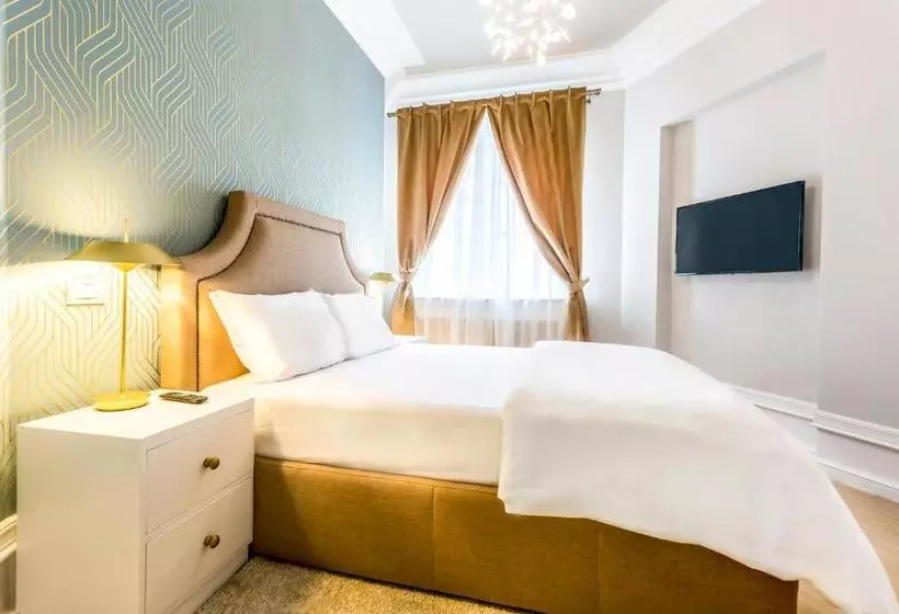 Matisse Bucharest Old Town