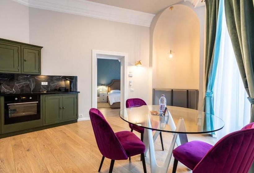 Matisse Bucharest Old Town