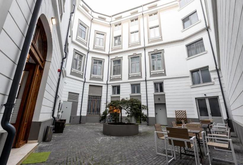 Matisse Bucharest Old Town