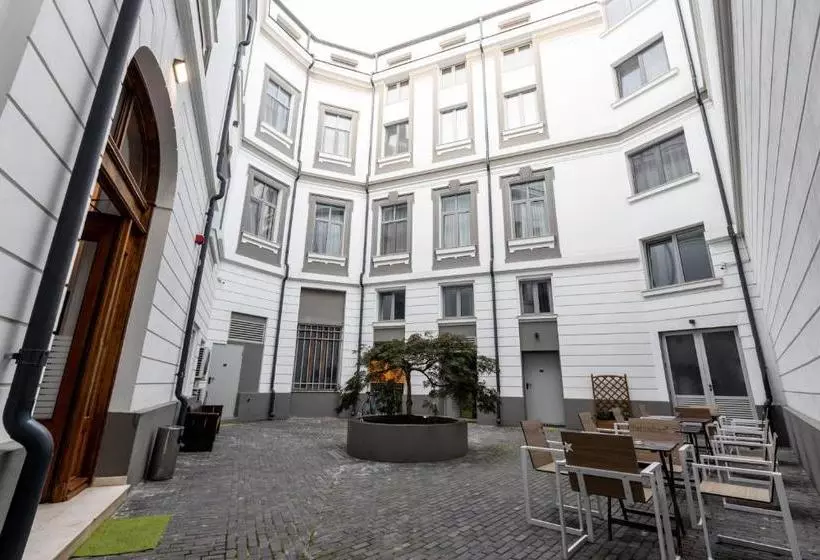 Matisse Bucharest Old Town