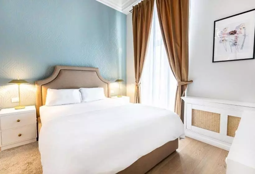 Matisse Bucharest Old Town