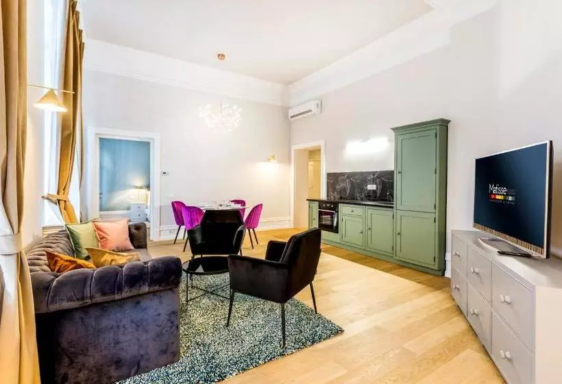 Matisse Bucharest Old Town