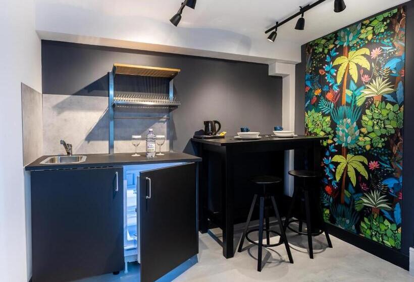 Matisse Bucharest Old Town