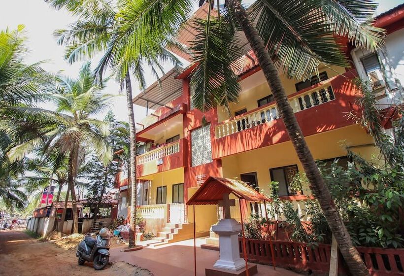 Oyo Home 10791 Elegant Studio