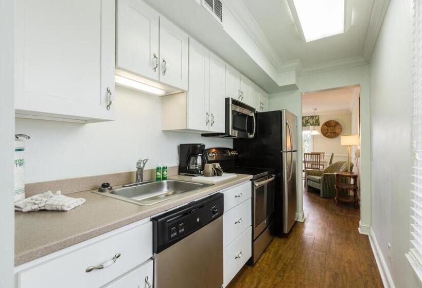 리조트 Sands Beach Club