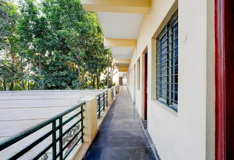 Hotelli O Mayuri Lodge