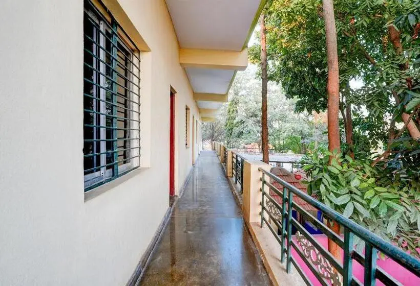 Hotelli O Mayuri Lodge