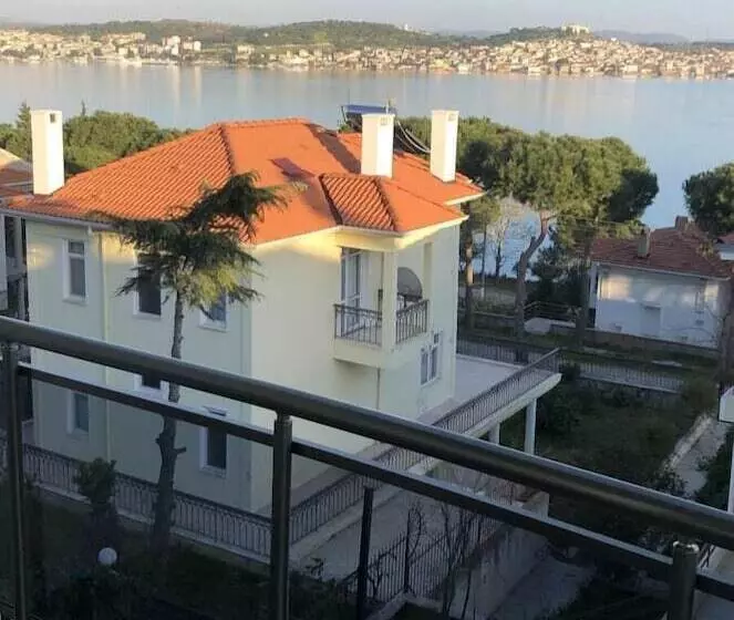 Cunda Limon Otel