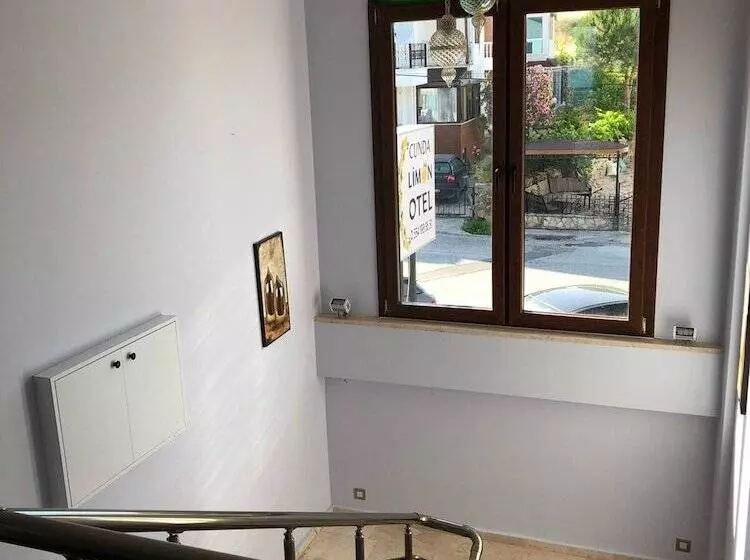 Cunda Limon Otel
