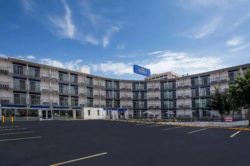 Hotelli Baymont By Wyndham Spokane