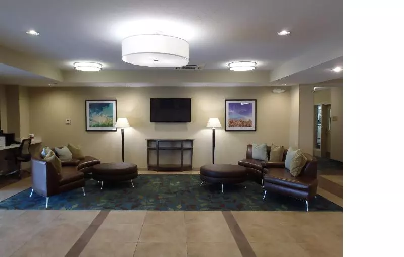 ホテル Candlewood Suites   Austin Airport, An Ihg