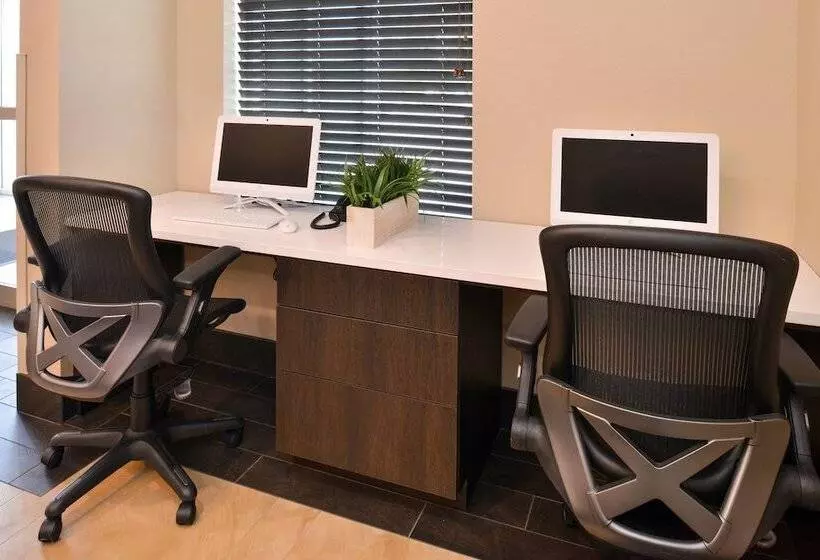 ホテル Candlewood Suites   Austin Airport, An Ihg