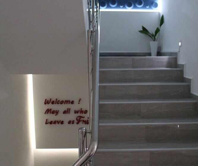 Garni Hotel 11tica Dm