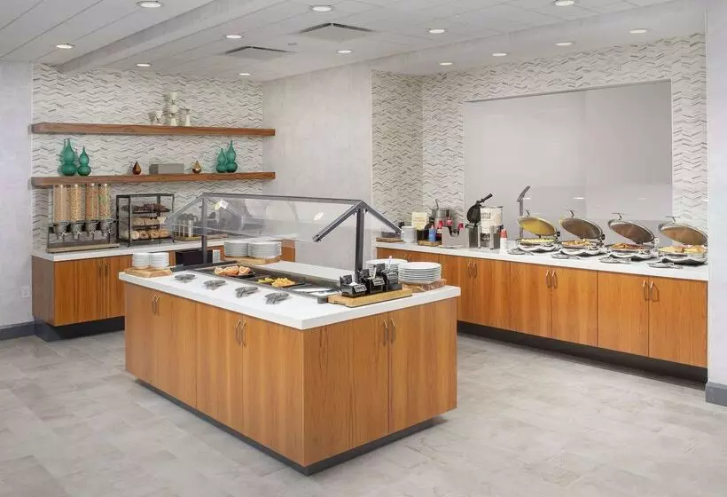 Hotelli Hilton Garden Inn Westchester Dobbs Ferry, Ny